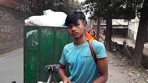 Dreams buried by waste: The boys who work at landfills