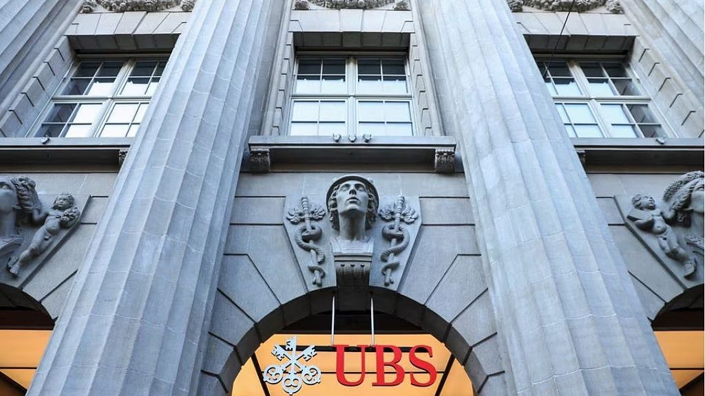 Up to 30% of jobs to be cut by enlarged UBS