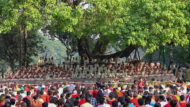 Chhayanaut’s event at Ramna Batamul in Dhaka begins with a classical tune of Ahir Bhairav on the sarangi. Photo: Mahmud Zaman Ovi