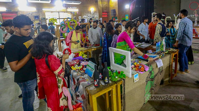 Household decoration items are on sale at a stall in an exhibition organised by the Titumir Art Club at the Shaheed Barkat Auditorium on Monday, May 29, 2023. Photo: Tawhiduzzaman Tapu