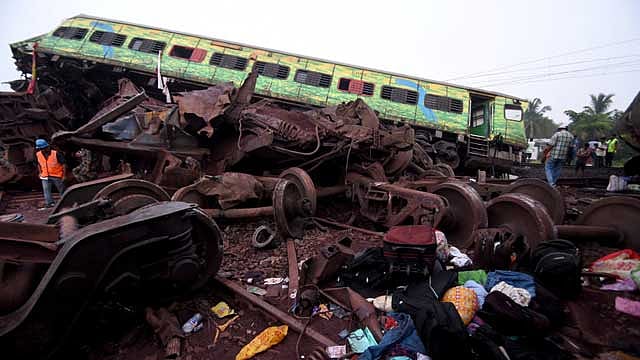 India train crash survivor recounts: 'We thought we were dead'