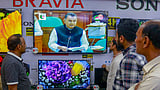 Budget will deepen crisis, economists fear
