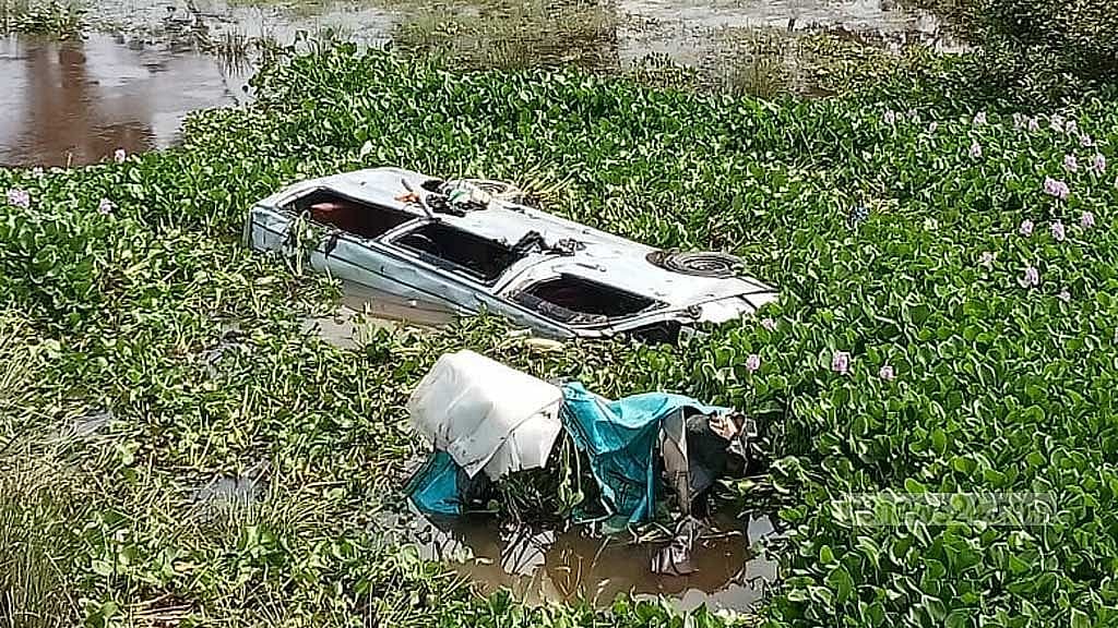 Nine months pregnant woman, six others killed in Sylhet road accident