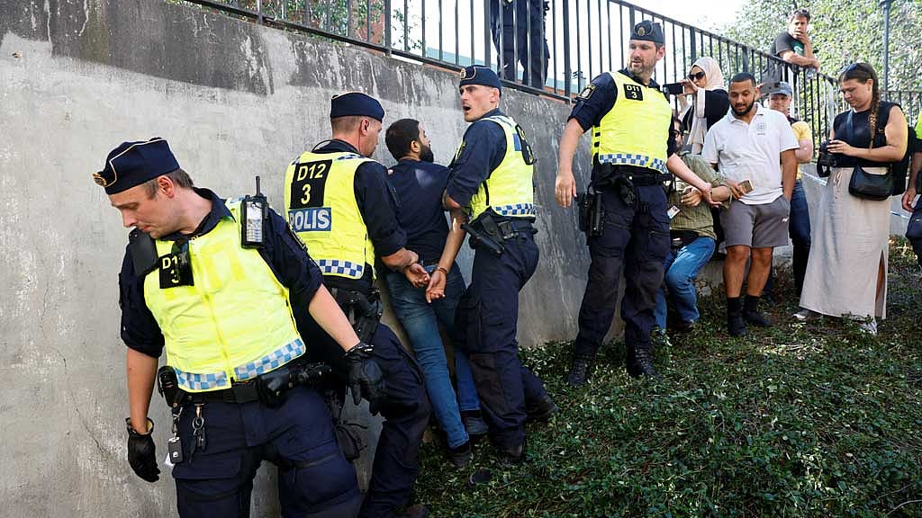 Swedish migration agency re-examines residency permit of Quran burner