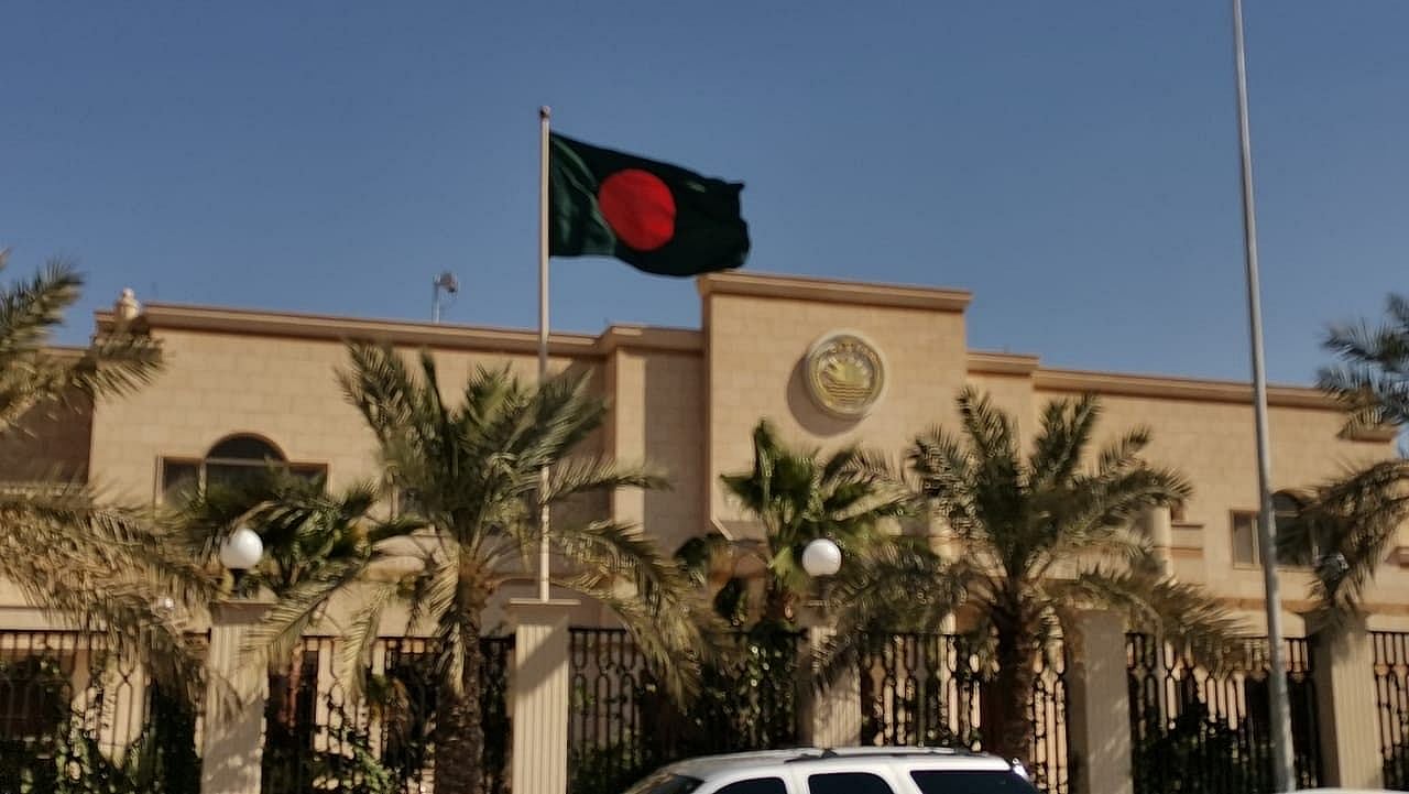 Factory fire kills nine Bangladeshi migrants in Saudi Arabia