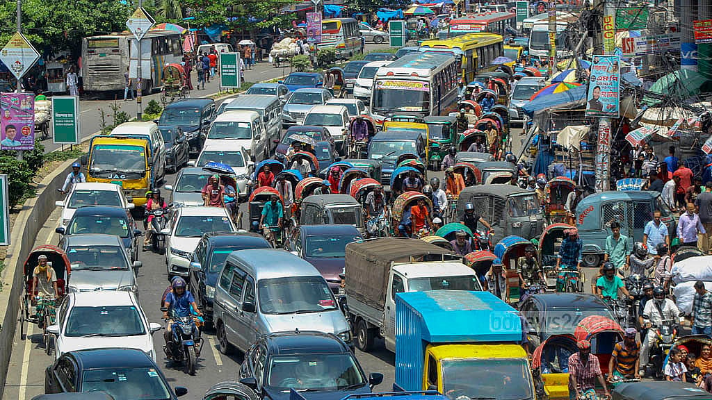 Travel chaos as Dhaka grinds to a halt amid duelling BNP, AL marches