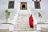 Bhutan seeks to balance economy with tourist tax