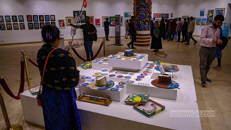 As many as 47 artists came up with artworks made of matchboxes, attires and paintings, among other things, in a month-long workshop for Exploring Art at Sea exhibition at Nalini Kanta Bhattasali Auditorium. Photo: Mahmud Zaman Ovi