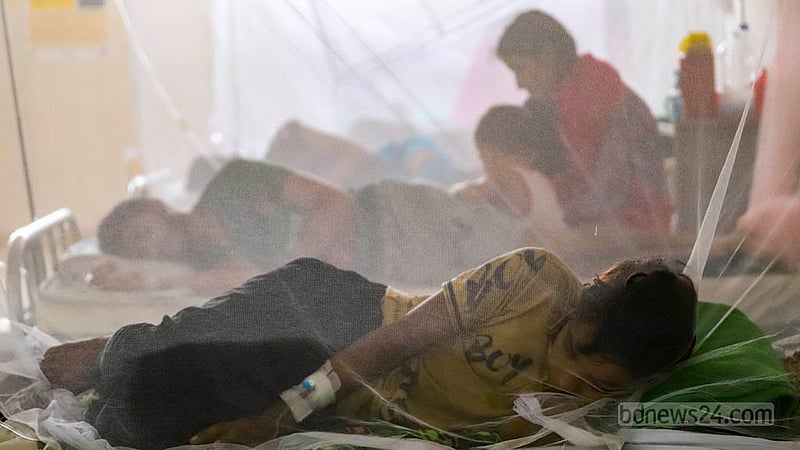 DNCC Hospital is treating 289 dengue patients on Sunday, Aug 27, 2023, with 350 beds ready to accommodate those with the mosquito-borne disease. Photo: Tawhiduzzaman Tapu
