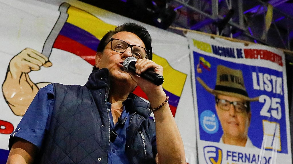 Ecuador removes, investigates security officials after killings of suspects in candidate assassination