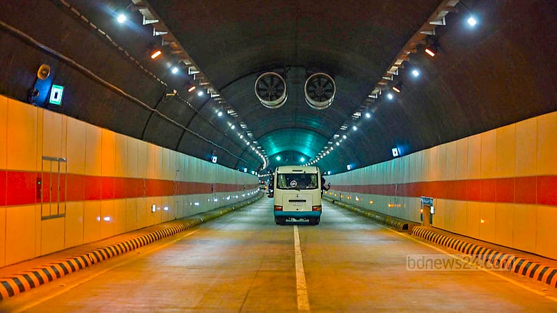 Oct 28: Prime Minister Sheikh Hasina inaugurates Bangabandhu Tunnel under the Karnaphuli river in Chatttogram. 