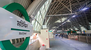 Uttara to Motijheel by metro rail