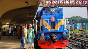 First train traverses Padma Bridge
