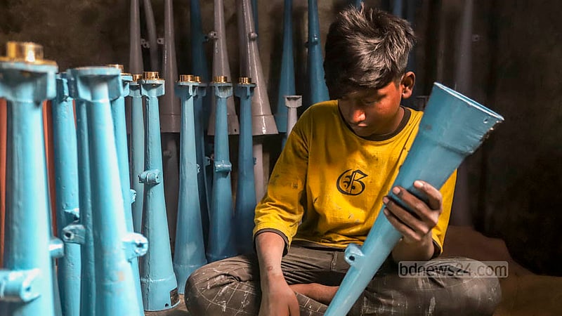 Mohammad has been making the cones for loudspeakers at a factory in Jatrabari for the last six months.