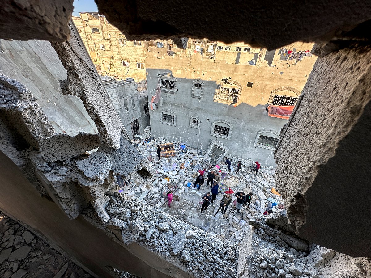 Nearly 200 more Palestinians killed as Israel forges on with Gaza assault