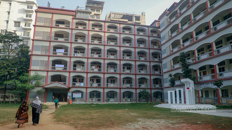 A view of the Banani Model School polling centre at 8:39 am on Sunday, Jan 7, 2024, the day of the 12th national parliamentary elections.