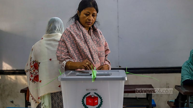 A woman casts her ballot at Dhaka’s Residential Model College on Sunday, Jan 7, 2024, the day of the 12th national parliamentary elections.