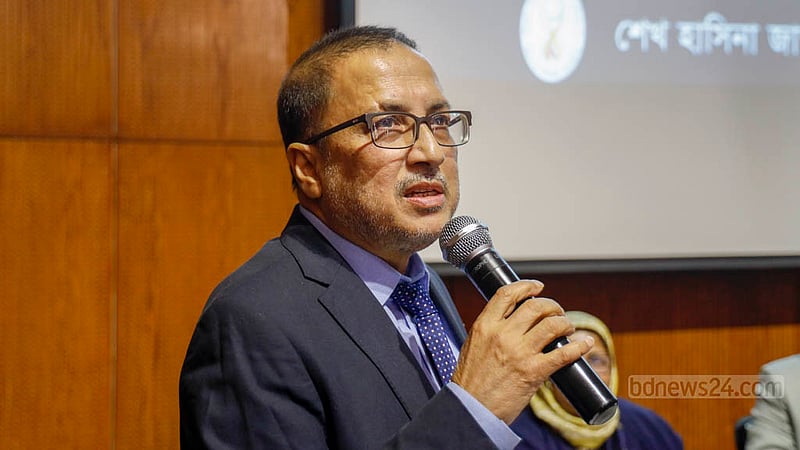 Director General of Health Services ABM Khurshid Alam speaks at an event honouring newly appointed Health Minister Samanta Lal Sen at the Sheikh Hasina National Institute of Burn and Plastic Surgery in Dhaka on Thursday, Jan 18, 2024.