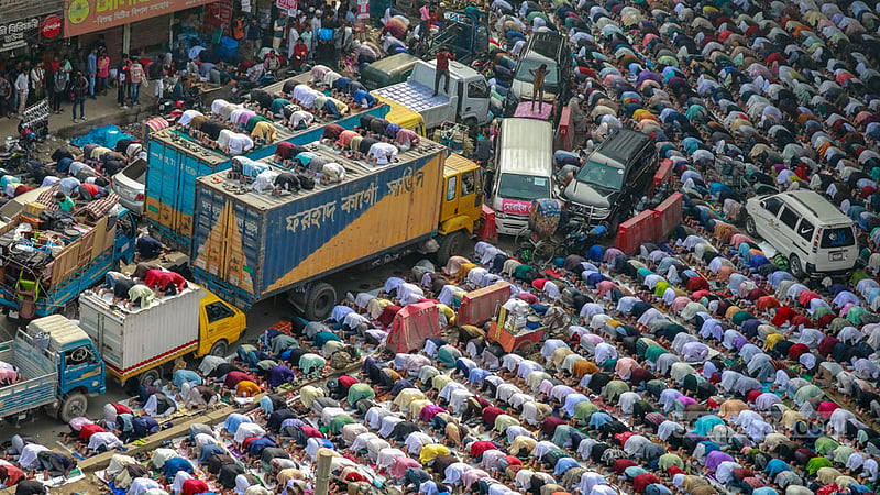 Tens of thousands of pilgrims offered their Jumma prayers on the Tongi-Kaliganj road in the first phase of the Bishwa Ijtema, the second-largest global congregation of Muslims after Hajj, on Friday, Feb 2, 2024.