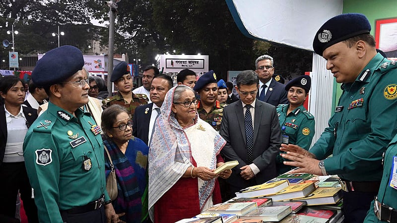Prime Minister Sheikh Hasina tours stalls at the Amar Ekushey Book Fair on the Bangla Academy premises on Thursday, Feb 1, 2024.