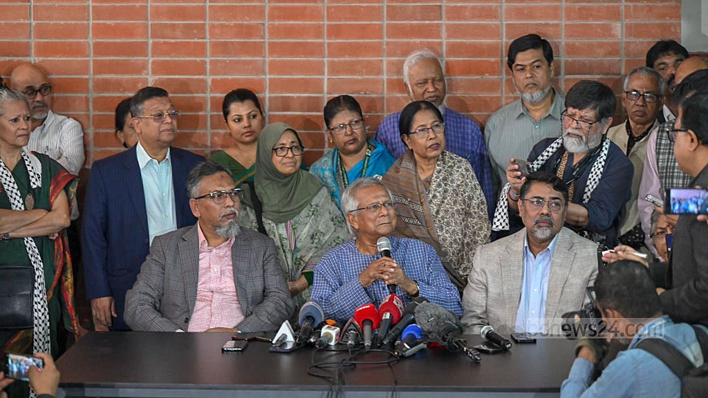 Yunus laments 'forceful occupation' of Grameen offices