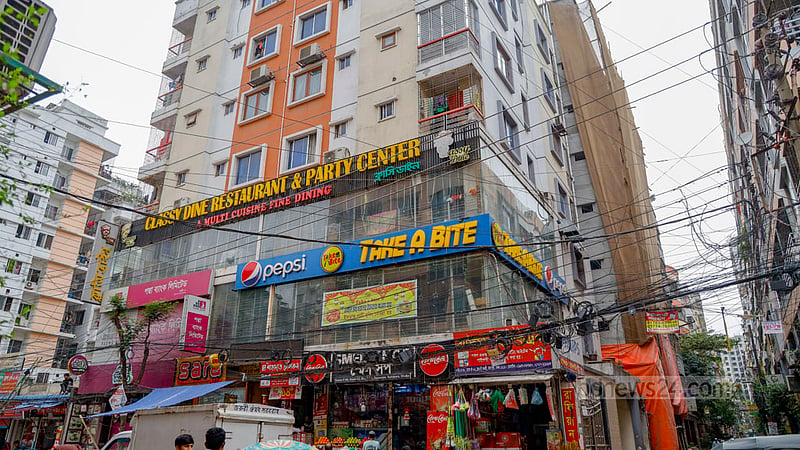 This building in Banasree has two staircases, one leading to the restaurants on the first and second floors, and the other to the residential apartments.