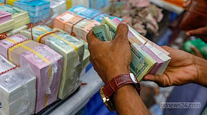 Sales of new currency notes before Eid