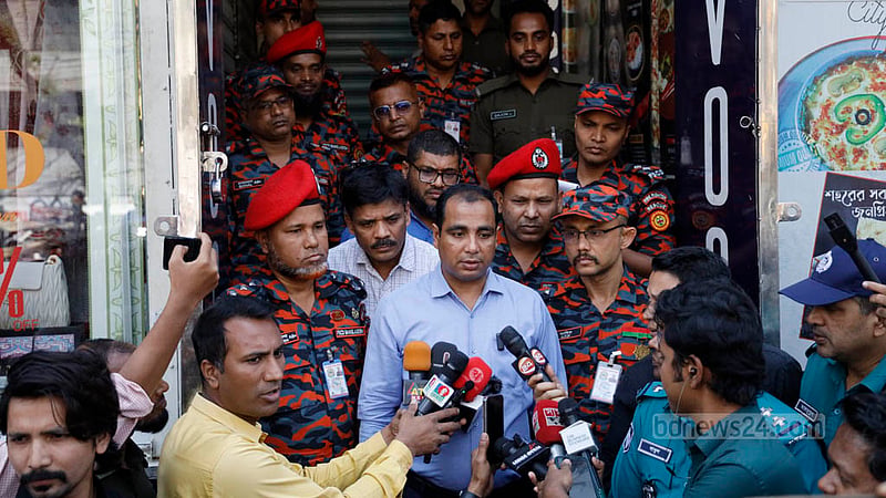 DSCC Executive Magistrate Md Jahangir Alam briefing the media before sealing off the Nightingale Skyview building in Dhaka's Khilgaon over fire safety irregularities on Tuesday, Mar 5, 2024.