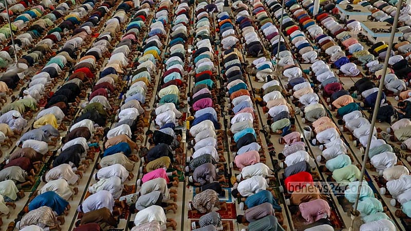 Thousands of devotees attend the Eid prayer service at the Baitul Mukarram National Mosque on Thursday morning, Apr 11, 2024.