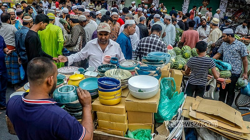 Ceramic utensils are sold from a van at the Friday market on VIP Road in Naya Paltan. Photo: Abdullah Al Momin