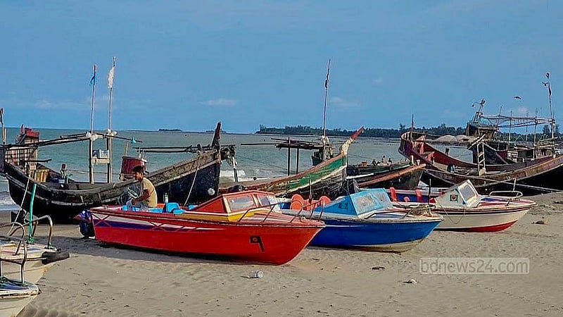 No tourists or speedboats can be seen next to the idle jetty on St Martin’s Island.