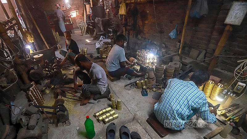 Business has slowed as the demand for brass utensils has waned. But some factories in Dhaka’s Kamrangirchar still make them. Photos: Abdullah Al Momin