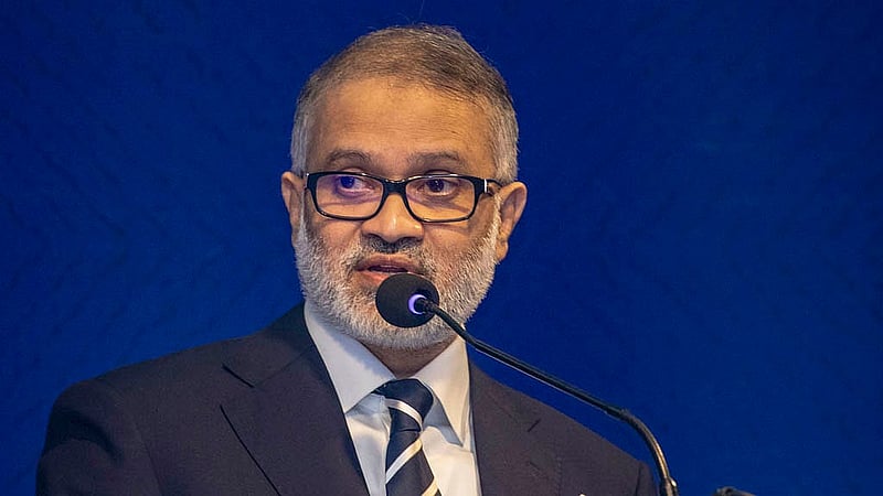 Chief Editor Toufique Imrose Khalidi speaks of bdnews24.com joys and sorrows throughout the first 18 years of bdnews24.com, Bangladesh’s first internet newspaper, on Tuesday, Nov 19, 2024, at the Grand Ballroom of the Radisson Blu Dhaka Water Garden.