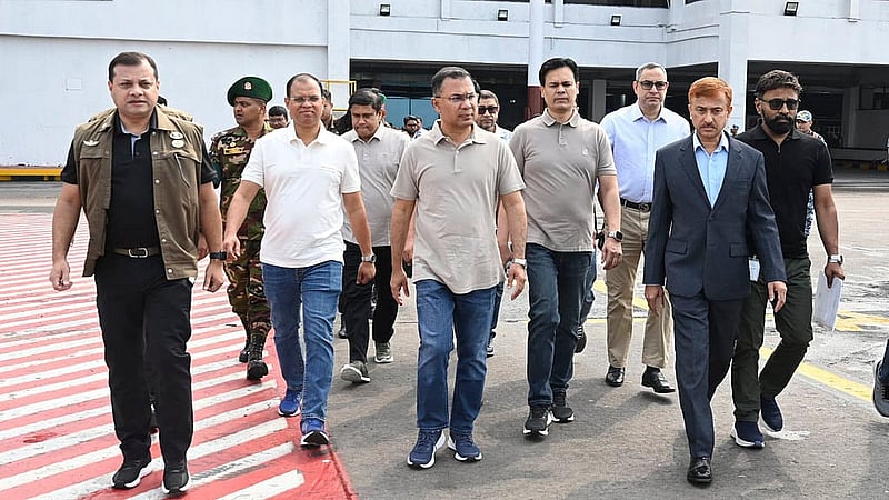Prime Minister Tarique Rahman arrives at Jashore Airport from Dhaka on Monday, Apr 27, 2026, to inaugurate the re-excavation of the Ulshi canal. Photo: PMO