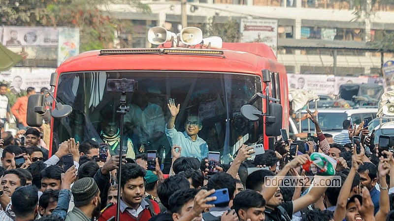 BNP Chairman Tarique Rahman arrives by bus at the BNP’s election rally at the ECB Chattar in Dhaka on Sunday, Feb 8, 2026. Photo: Abdullah Al Momin