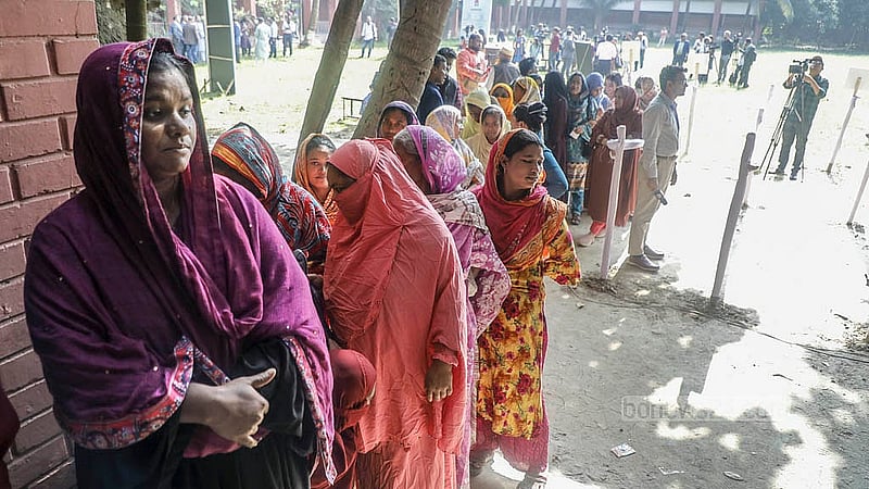 Long queues of voters at the mock voting held at Sher-e-Bangla Nagar Government Girls' High School in Dhaka on Saturday, Nov 29, 2025, ahead of the national elections and referendum. Photo: Abdullah al Momin