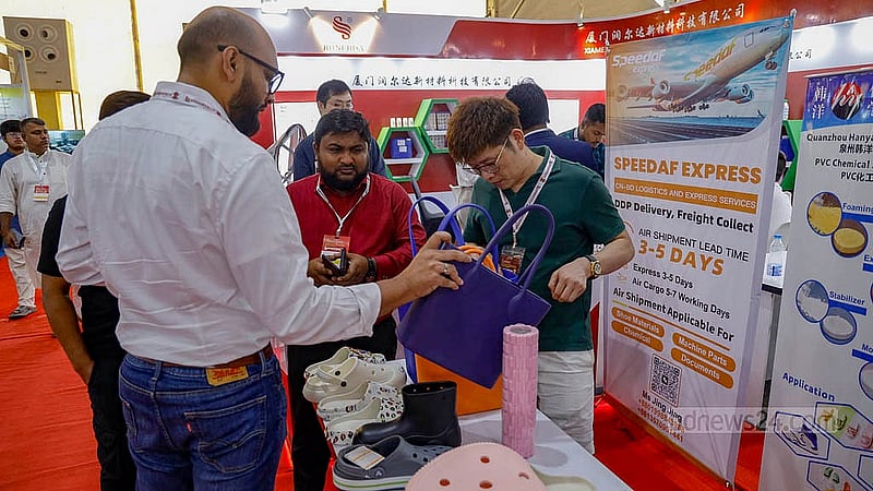 Visitors explore different stalls at the Leathertech Bangladesh 2024 exhibition. Photo: Mahmud Zaman Ovi