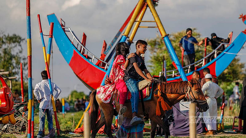 Parents bring their children to Diabari on weekends to enjoy the rare expanse of open space. Kids ride horses under the sky, relishing the freedom. Photo: Mahmud Zaman Ovi