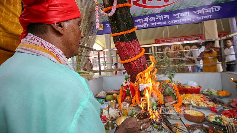 The first phase of Mahalaya began at 6am on Sunday, Sept 21, 2025. As per Hindu rituals, the three phases -- Mahalaya, Bodhan, and Sandhi Puja -- mark the observances of the Durga Puja.
