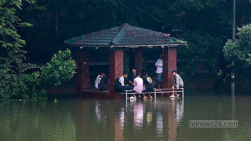 There are designated seating areas next to Dhanmondi Lake in Dhaka. Recent rainfall has caused waterlogging in those areas as well. Photo: Mahmud Zaman Ovi