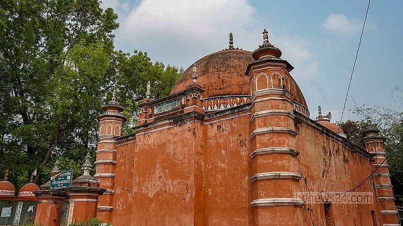 For centuries, the Atia Mosque has remained a symbol of history, heritage, and architectural elegance. Photo: Tanzinur Rahman Bhuiyan