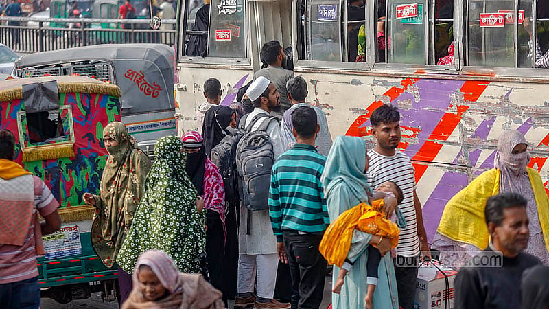 People are leaving Dhaka for the four-day break in the break for the national election. A huge crowd throngs the Gabtoli Bus Terminal in Dhaka on Tuesday, Feb 10, 2026. Photo: Mahmud Zaman Ovi