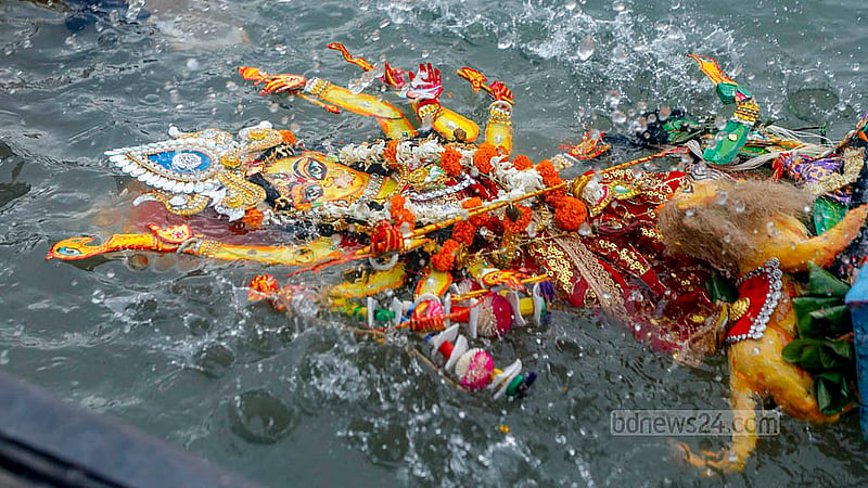On the 10th day of the festival, devotees immersed their Goddess Durga idols in the Buriganga River at Dhaka's Waizghat on Thursday, Oct 2, 2025. Photo: Abdullah Al Momin