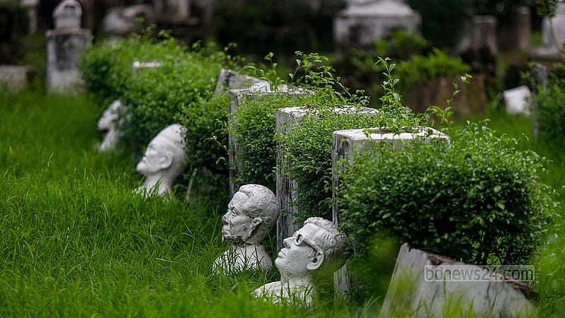 The Swadhinata Sangram sculptures on Fuller Road were vandalised on 5 August 2024. A year on, the works still lie in ruins.Photo: Mahmud Zaman Ovi