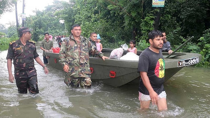 The Army is conducting rescue operations in flood-affected areas: Photo: ISPR4