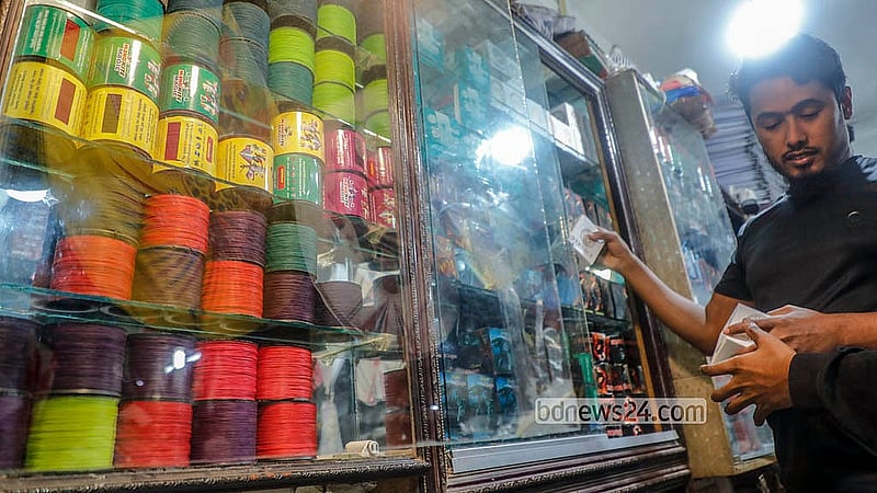 Kite-flying yarn is available at shops in Shankhari Bazaar. The price of yarn varies depending on the quality and quantity. Photo: Abdullah Al Momin