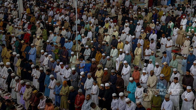 Muslim devotees take part in the first Eid prayer service at Baitul Mukarram National Mosque on Monday, Mar 31, 2025. Photo: Mahmud Zaman Ovi