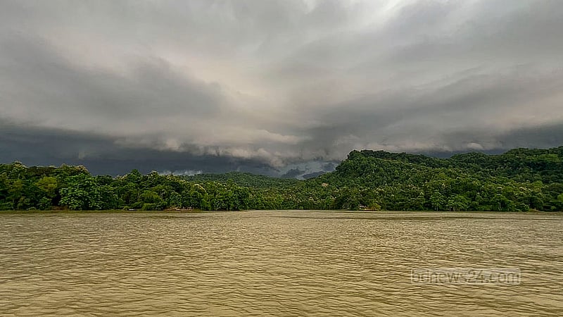 Green, cloud-capped hills can be seen on the banks of Kaptai Lake. Photo: Samir Mallik