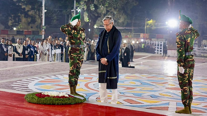 President Mohammed Shahabuddin pays tribute to the language martyrs at the Central Shaheed Minar in the first hours of International Mother Language Day.