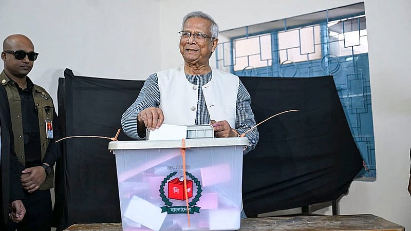 Chief Advisor Muhammad Yunus casts his ballot at the Gulshan Model School and College polling centre in Dhaka during the 13th parliamentary election. Photo: PID